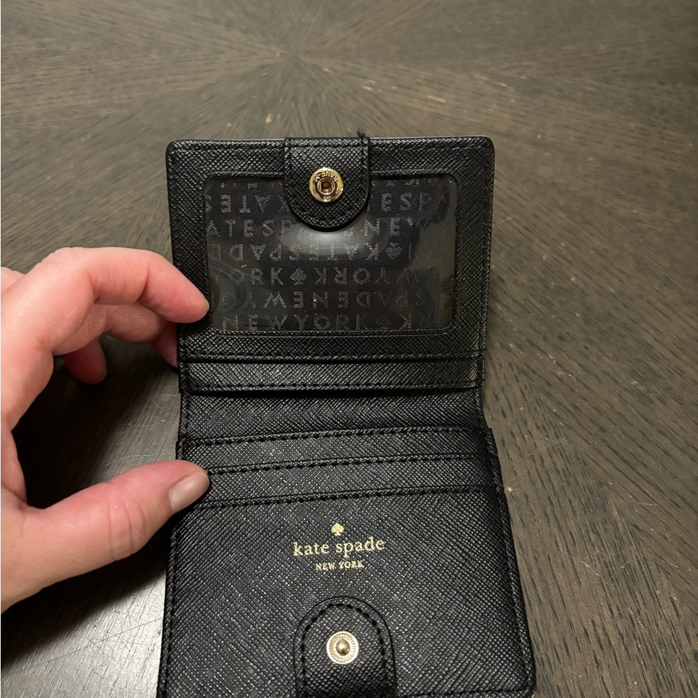 Kate Spade wallet - Picture 2 of 5